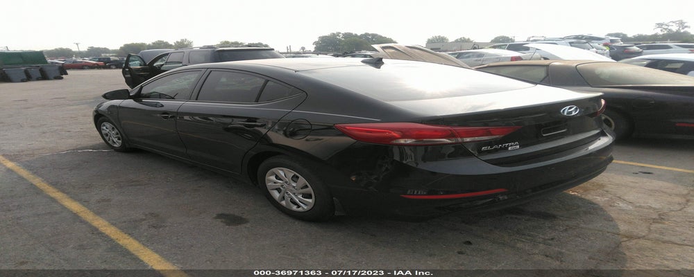 5NPD74LFXJH377945 2018 HYUNDAI ELANTRA photo no. 3