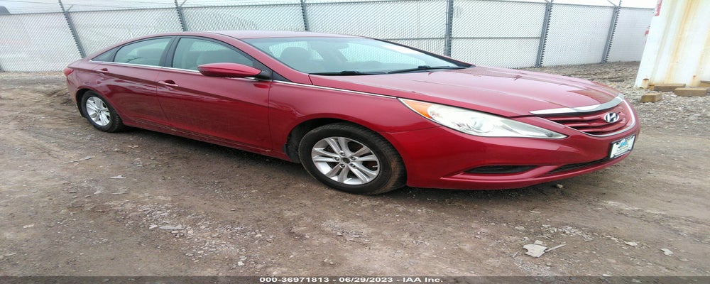 5NPEB4AC9BH124144 2011 HYUNDAI SONATA photo no. 11