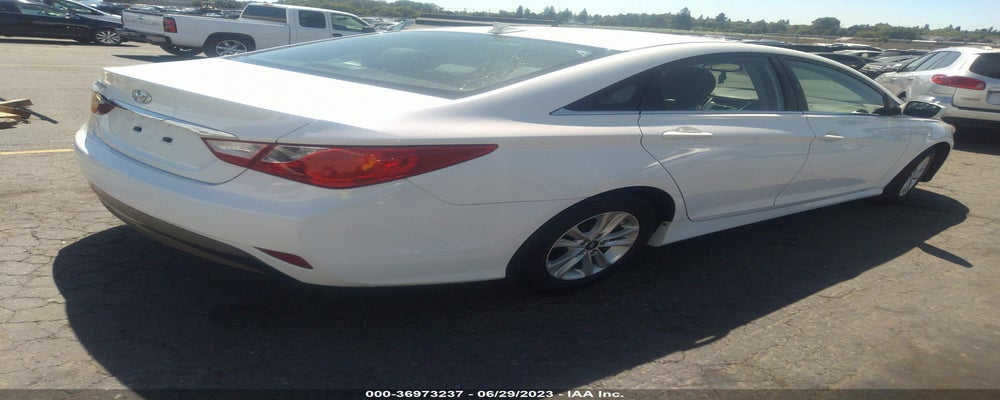 5NPEB4AC2EH901364 2014 HYUNDAI SONATA photo no. 4