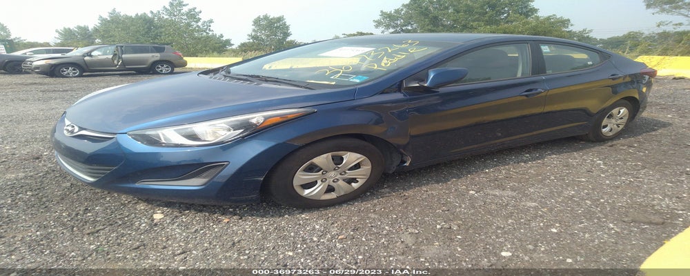 5NPDH4AE9GH738386 2016 HYUNDAI ELANTRA photo no. 2
