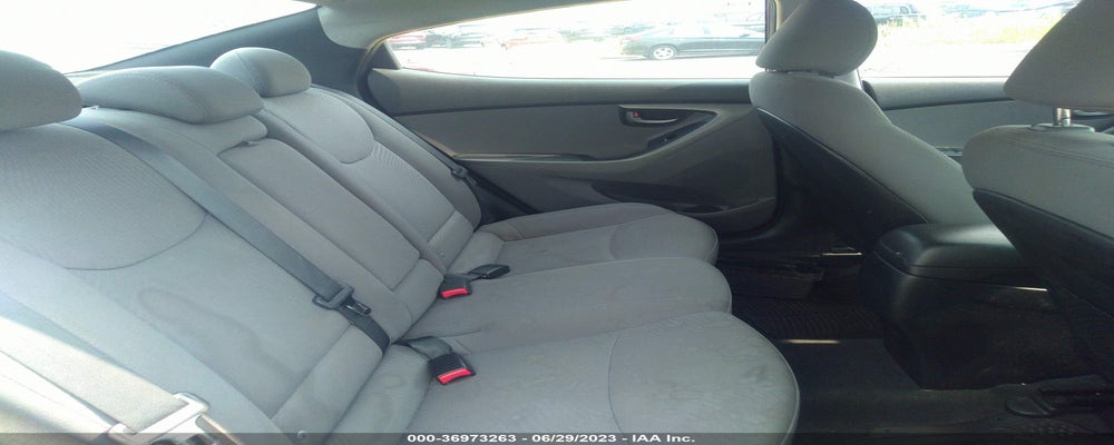 5NPDH4AE9GH738386 2016 HYUNDAI ELANTRA photo no. 8