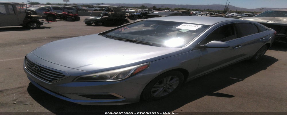 5NPE24AF3FH010317 2015 HYUNDAI SONATA photo no. 2