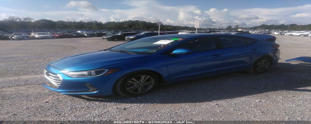 5NPD84LF3HH146831 2017 HYUNDAI ELANTRA photo no. 2