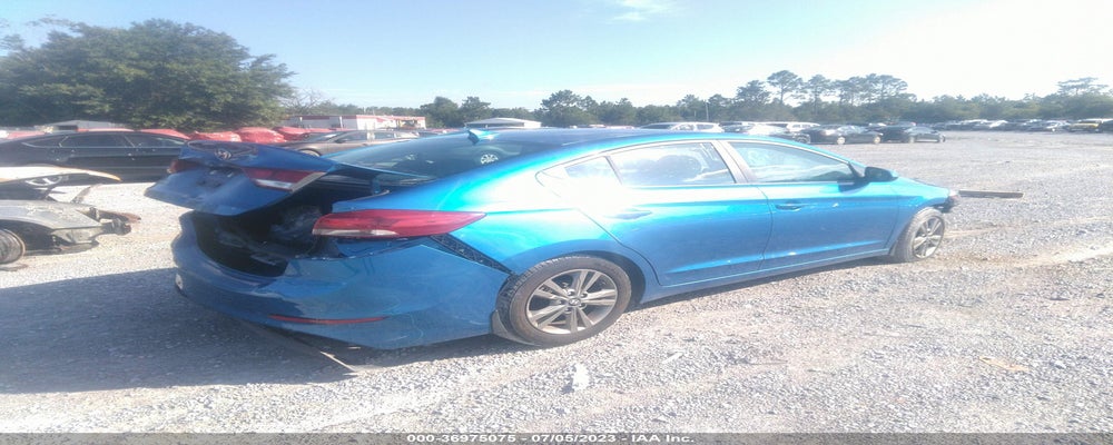 5NPD84LF3HH146831 2017 HYUNDAI ELANTRA photo no. 4
