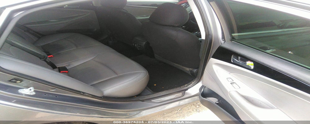 5NPEC4AB2BH279316 2011 HYUNDAI SONATA photo no. 8