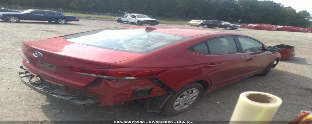 5NPD74LF8JH388071 2018 HYUNDAI ELANTRA photo no. 4