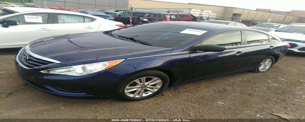 5NPEB4AC9DH655721 2013 HYUNDAI SONATA photo no. 2