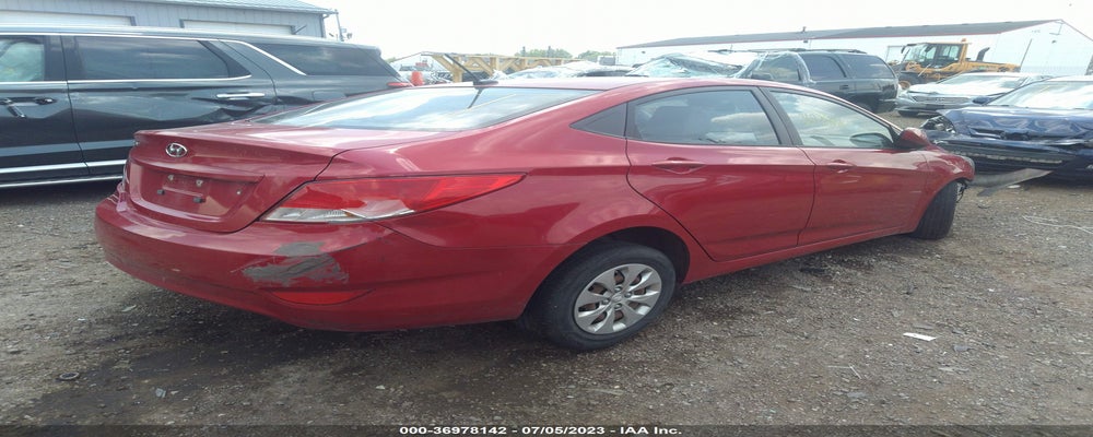 KMHCT4AE1GU031939 2016 HYUNDAI ACCENT photo no. 4