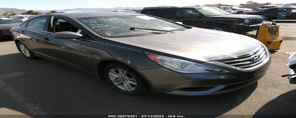 5NPEB4AC4BH125704 2011 HYUNDAI SONATA photo no. 12