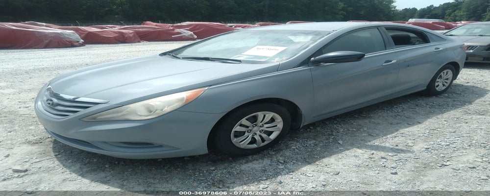 5NPEB4AC1BH273339 2011 HYUNDAI SONATA photo no. 2