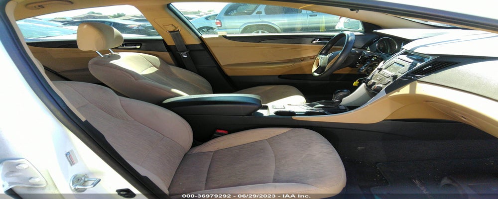 5NPEB4AC4EH937895 2014 HYUNDAI SONATA photo no. 5