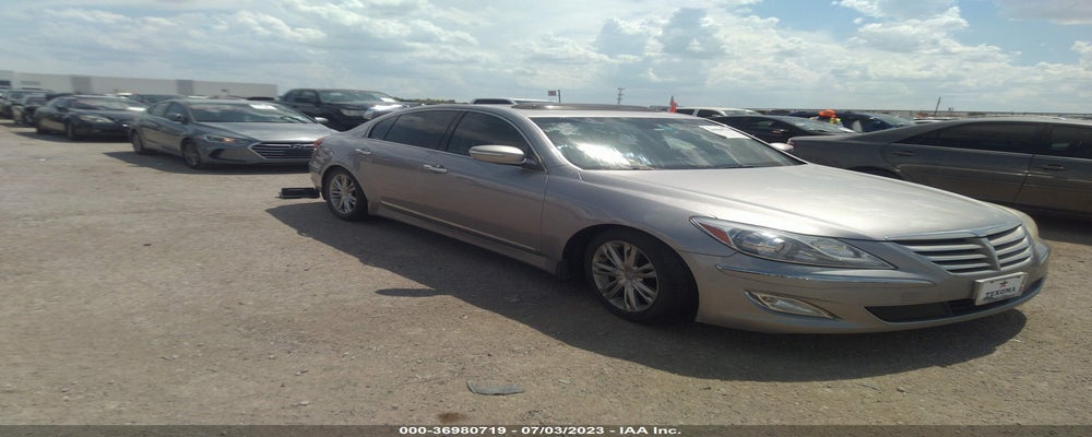 KMHGC4DH6CU194930 2012 HYUNDAI GENESIS photo no. 4