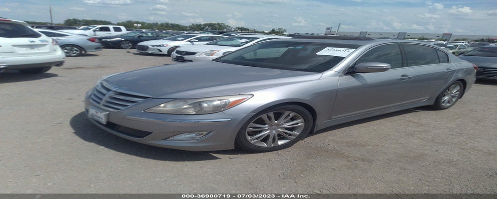 KMHGC4DH6CU194930 2012 HYUNDAI GENESIS photo no. 2