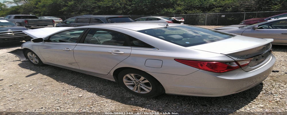 5NPEB4ACXDH720298 2013 HYUNDAI SONATA photo no. 3