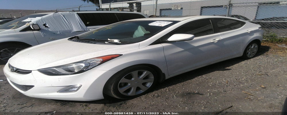 5NPDH4AE9DH404788 2013 HYUNDAI ELANTRA photo no. 2