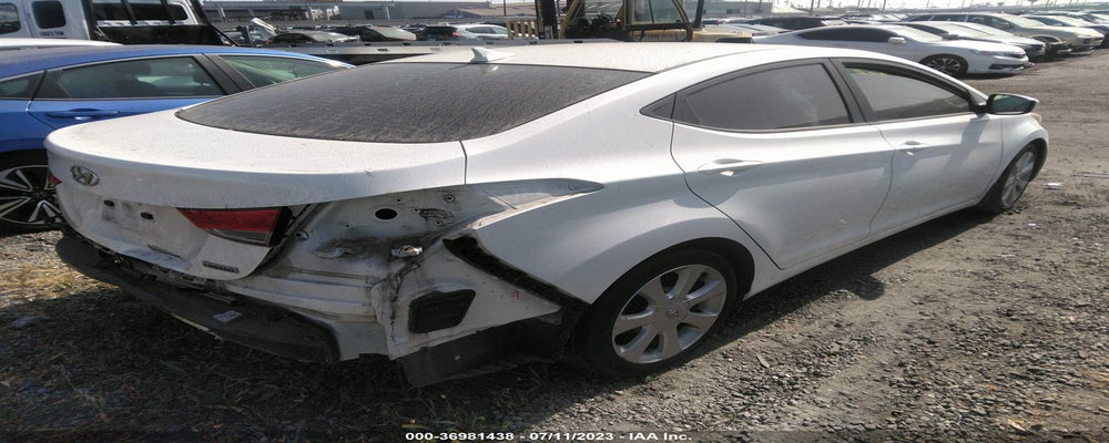 5NPDH4AE9DH404788 2013 HYUNDAI ELANTRA photo no. 4