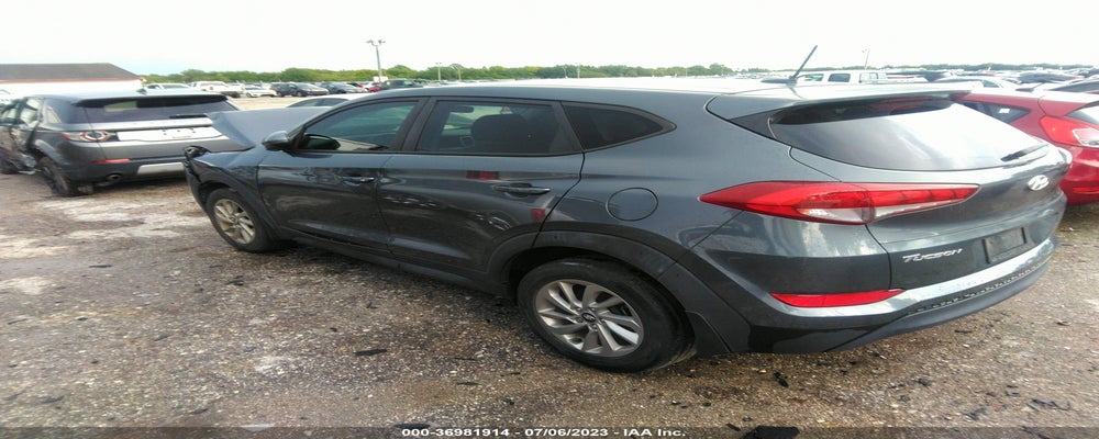 KM8J23A45HU539635 2017 HYUNDAI TUCSON photo no. 3