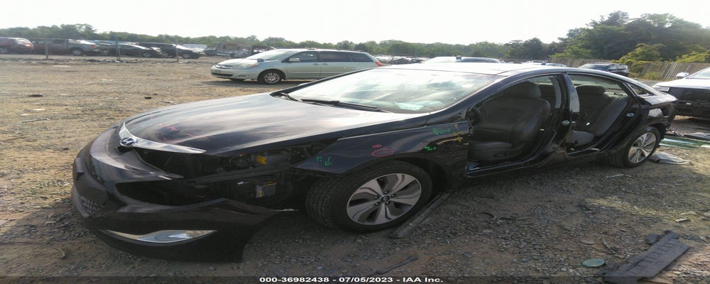 KMHEC4A4XFA120344 2015 HYUNDAI SONATA HYBRID photo no. 2
