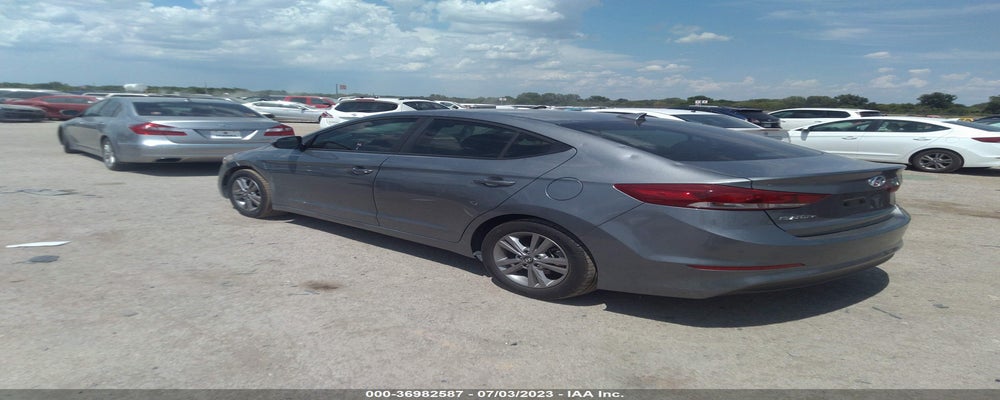 KMHD84LF8JU537559 2018 HYUNDAI ELANTRA photo no. 3