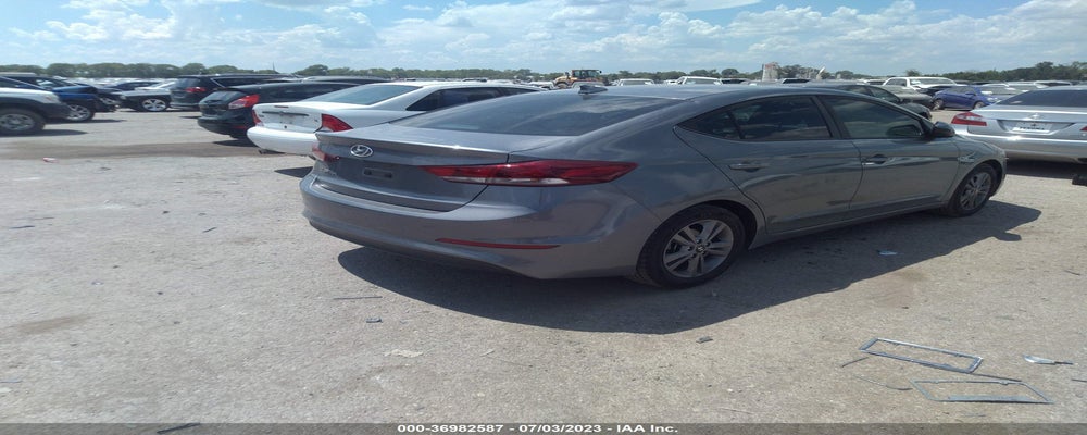 KMHD84LF8JU537559 2018 HYUNDAI ELANTRA photo no. 4