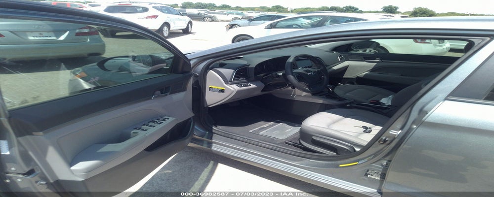 KMHD84LF8JU537559 2018 HYUNDAI ELANTRA photo no. 5