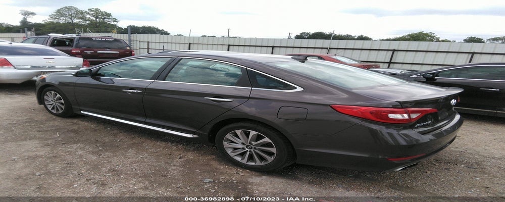 5NPE34AF8FH181240 2015 HYUNDAI SONATA photo no. 3