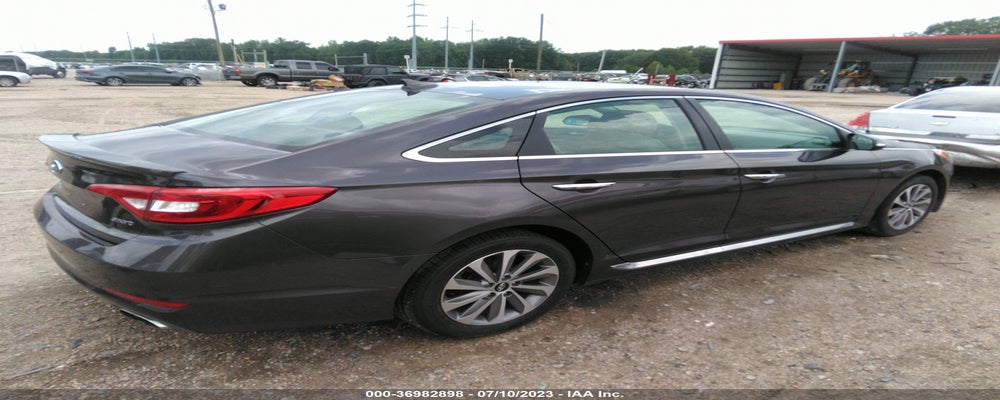 5NPE34AF8FH181240 2015 HYUNDAI SONATA photo no. 4
