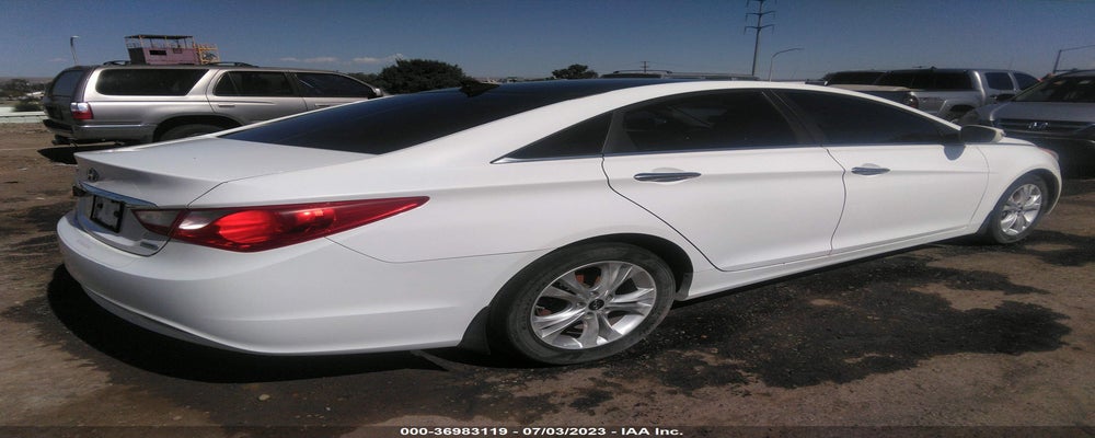5NPEC4AC4DH771230 2013 HYUNDAI SONATA photo no. 4