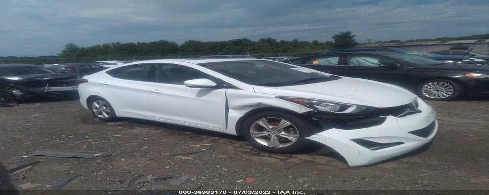 5NPDH4AE7GH770608 2016 HYUNDAI ELANTRA photo no. 9