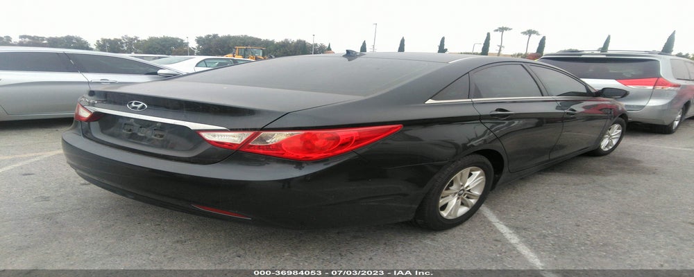 5NPEB4AC1DH637388 2013 HYUNDAI SONATA photo no. 4
