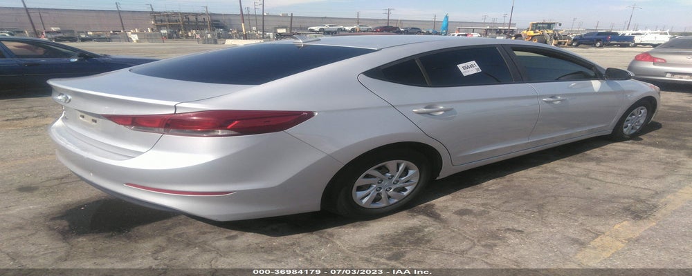 KMHD74LF0HU083689 2017 HYUNDAI ELANTRA photo no. 4