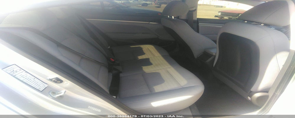KMHD74LF0HU083689 2017 HYUNDAI ELANTRA photo no. 8