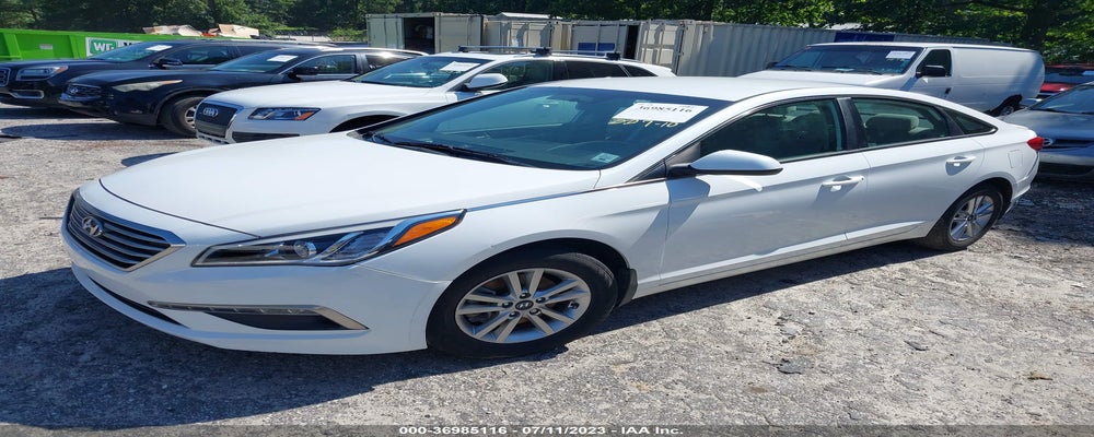 5NPE24AF4FH093725 2015 HYUNDAI SONATA photo no. 2