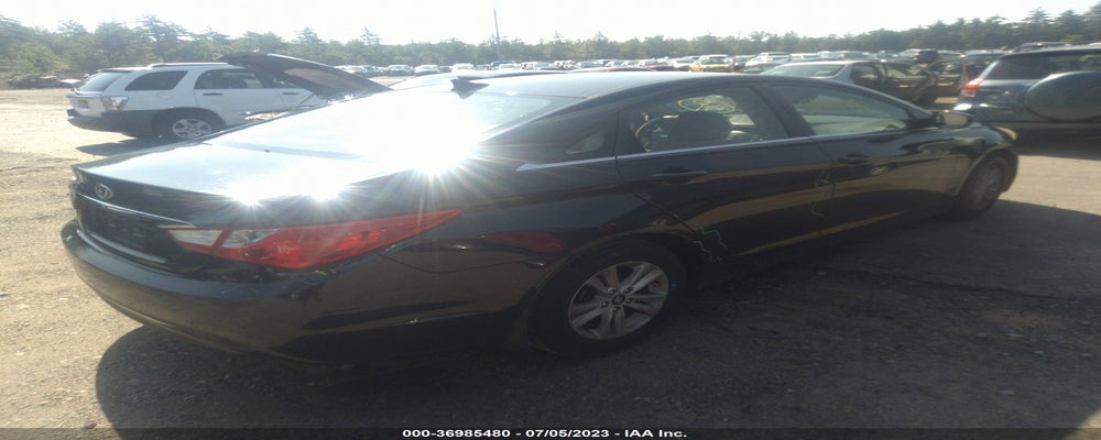 5NPEB4AC9BH126296 2011 HYUNDAI SONATA photo no. 4