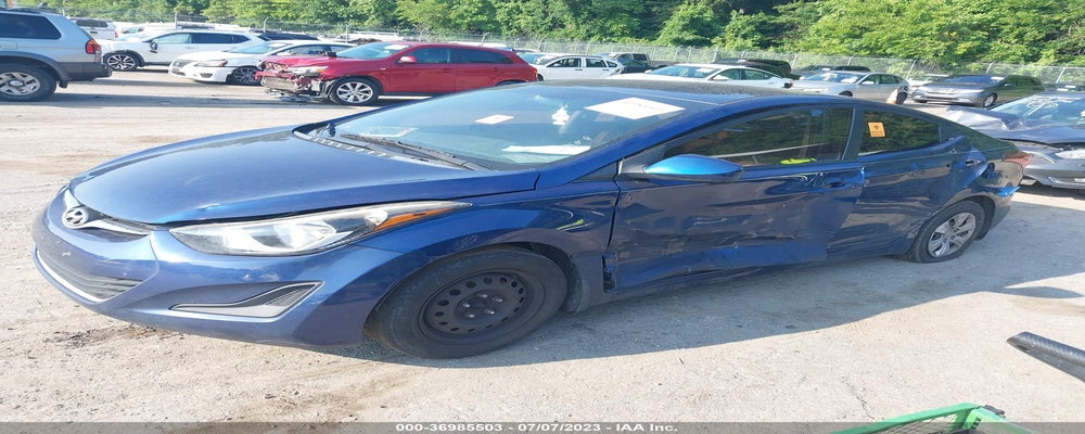 5NPDH4AE1GH767090 2016 HYUNDAI ELANTRA photo no. 2