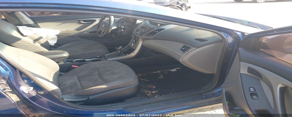 5NPDH4AE1GH767090 2016 HYUNDAI ELANTRA photo no. 5