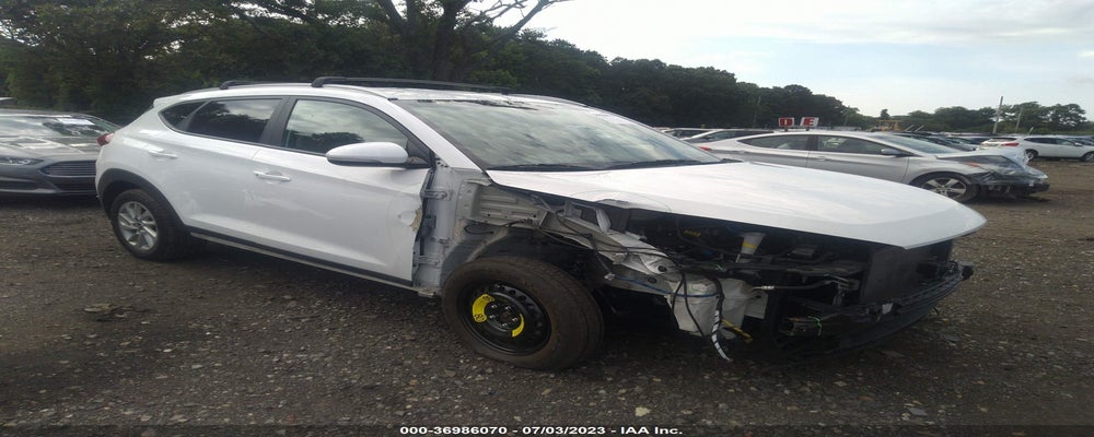 KM8J3CA41JU761964 2018 HYUNDAI TUCSON photo no. 3