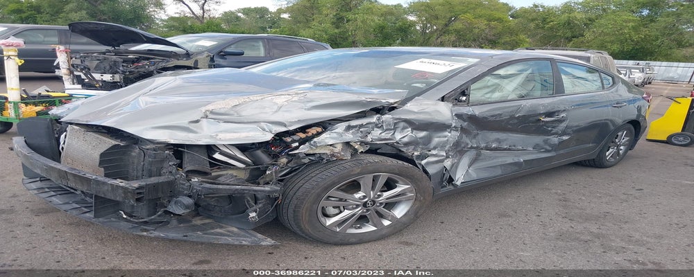 KMHD84LF7JU606385 2018 HYUNDAI ELANTRA photo no. 2