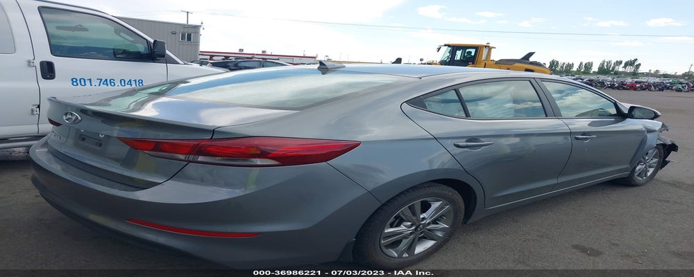 KMHD84LF7JU606385 2018 HYUNDAI ELANTRA photo no. 4