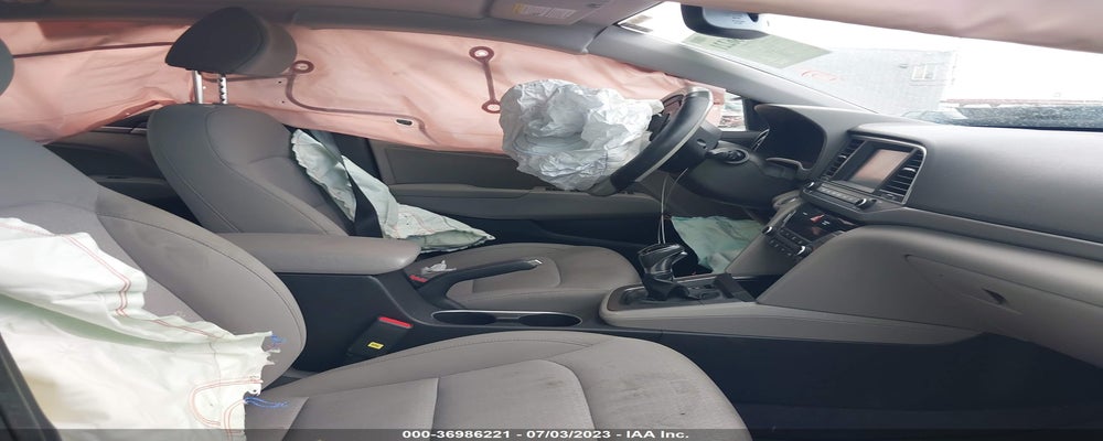 KMHD84LF7JU606385 2018 HYUNDAI ELANTRA photo no. 5