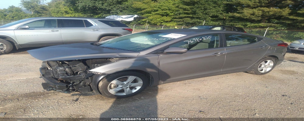5NPDH4AE8DH323734 2013 HYUNDAI ELANTRA photo no. 2