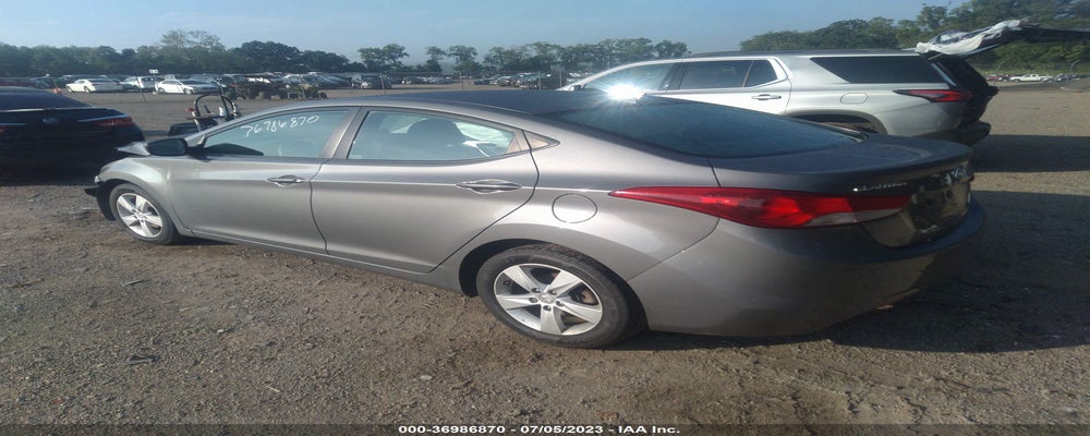 5NPDH4AE8DH323734 2013 HYUNDAI ELANTRA photo no. 3