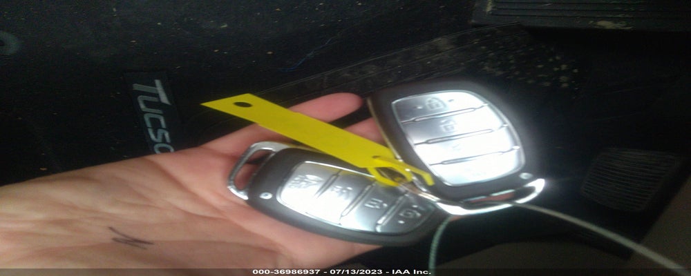 KM8J33A2XGU189445 2016 HYUNDAI TUCSON photo no. 11