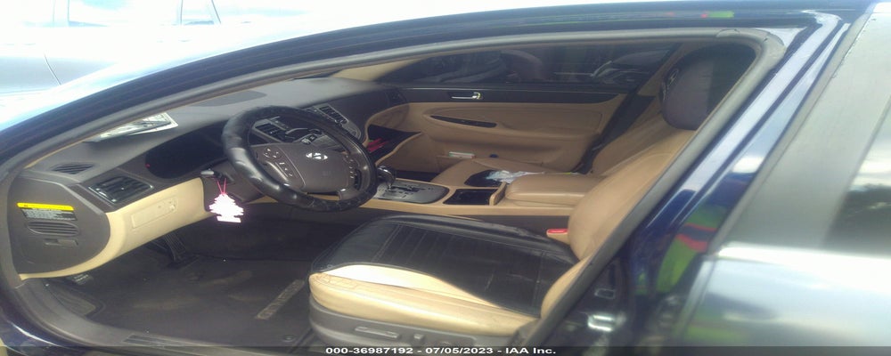 KMHGC4DE0BU145274 2011 HYUNDAI GENESIS photo no. 5