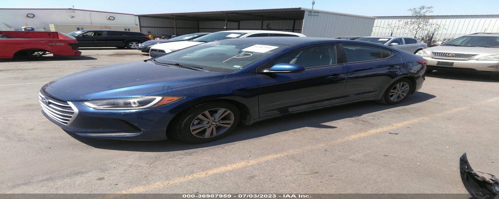 5NPD84LFXJH359281 2018 HYUNDAI ELANTRA photo no. 2