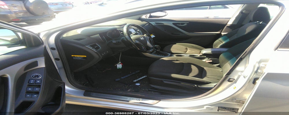 5NPDH4AE4GH769139 2016 HYUNDAI ELANTRA photo no. 5