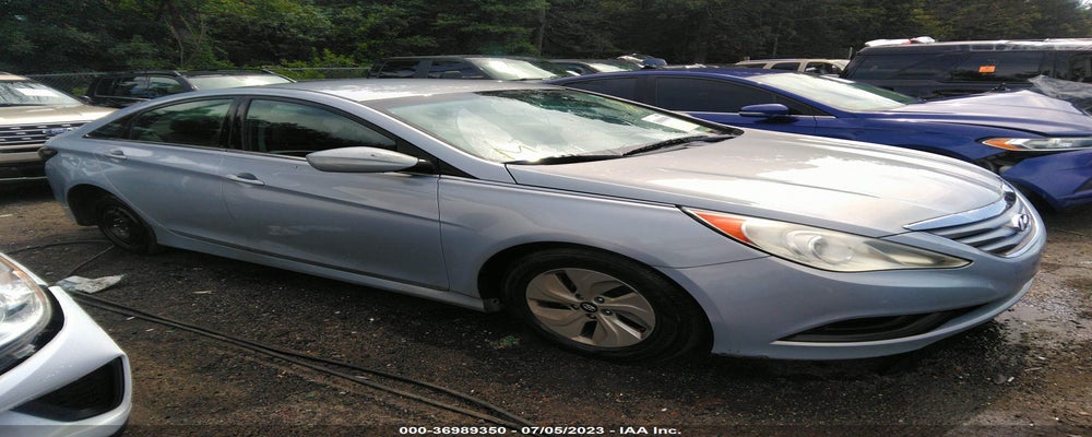 5NPEB4AC3EH824830 2014 HYUNDAI SONATA photo no. 9