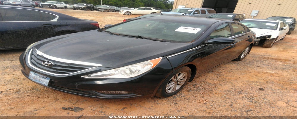 5NPEB4AC6DH702865 2013 HYUNDAI SONATA photo no. 2