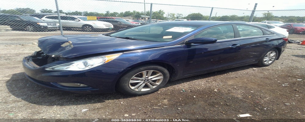 5NPEB4AC8DH796263 2013 HYUNDAI SONATA photo no. 2