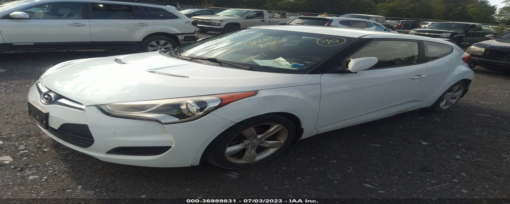KMHTC6AD4DU173426 2013 HYUNDAI VELOSTER photo no. 2